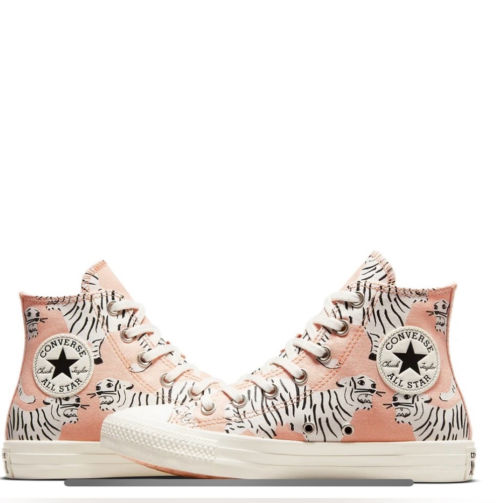 NEW Converse All Star High Animal Abstract Canvas High Top NWT tiger print